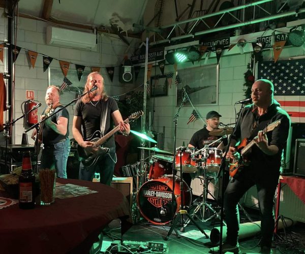 25 Jaar feest Band Harlie en de Beukennootjes