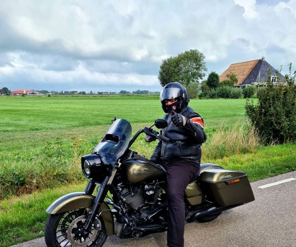 2df83ee9-fb89-49fa-a63e-3f3bba38db4d