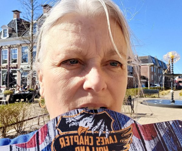 f27f873f-8152-4ccf-b807-ae06fb01d2c7