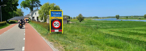 eefc8058-77f4-46f0-a10d-7d6233f6ba9e