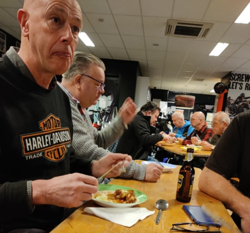 dcbe6d4b-325e-43fc-9d30-2290ac5a08a4